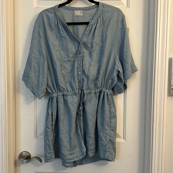 Heroes and dreamers chambray short sleeve button romper large blue 100% tencel - Picture 1 of 6